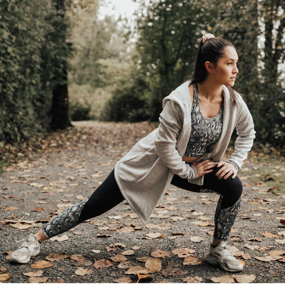 The harmony wrap with generous hood M/L